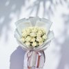 30 White Roses With Daisies Bouquet